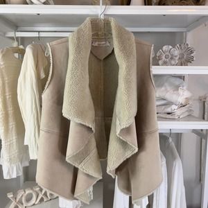 True Grit Dry Goods women's sz. medium suede open cardi assymetrical vest #1723